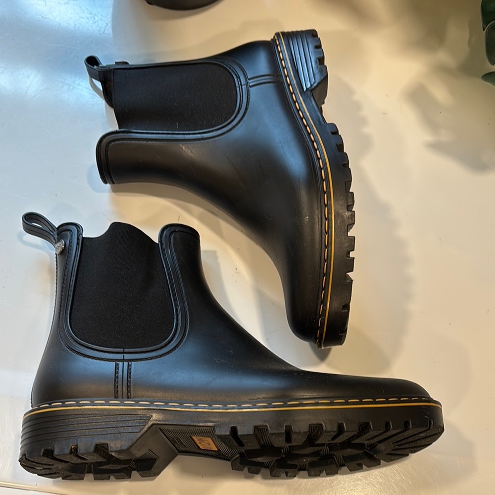 Igor Trak Mate Tri Slip-On Rain Boot Waterproof in Black - Picture 5 of 9